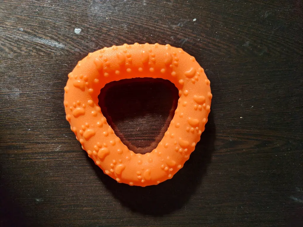 SS25 CHEEKu RUBBER RING TRIANGULAR 
