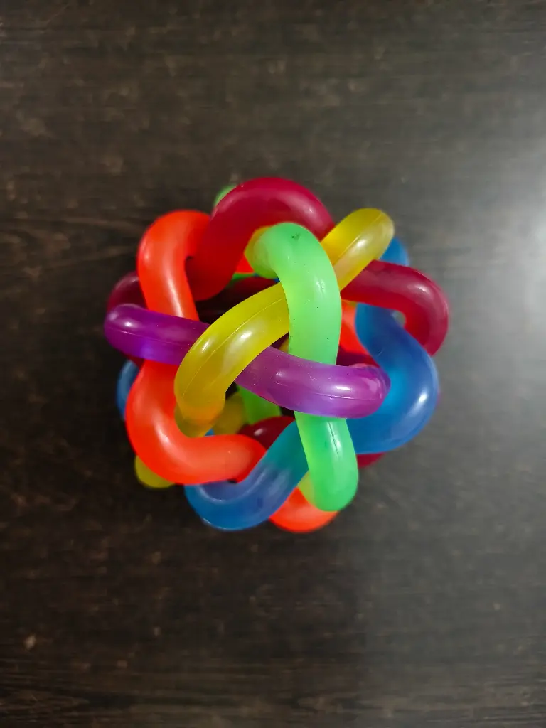 SS25 CHEEKu MULTICOLOUR BALL